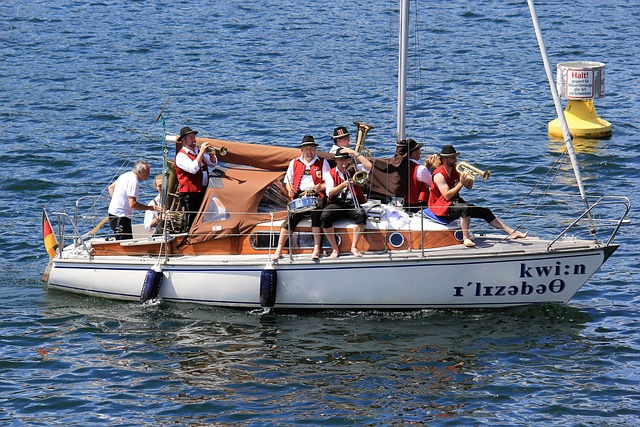 从而激发他 从而激发他